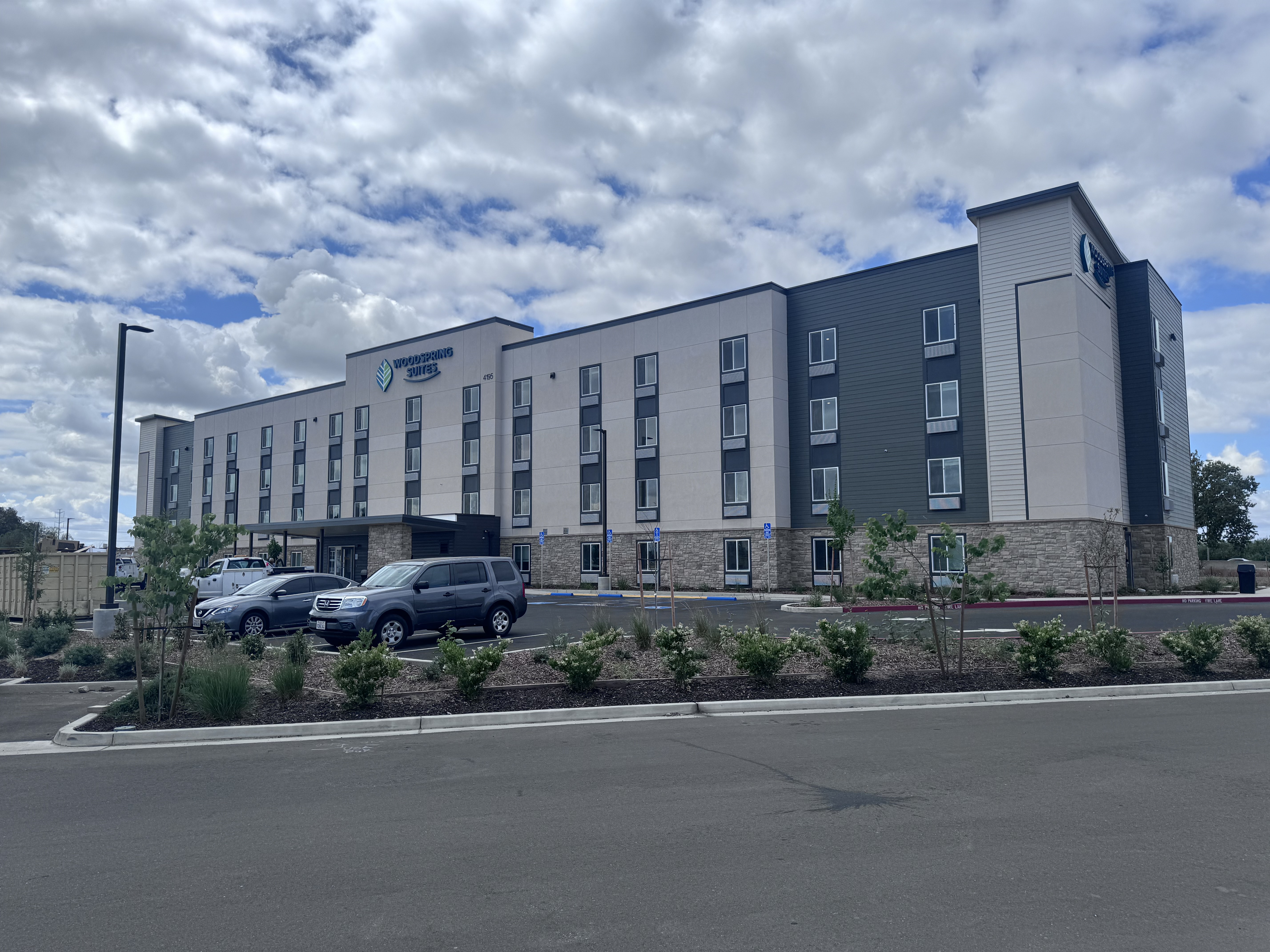 Hotel Exterior Build — WoodSpring Suites, Ceres CA